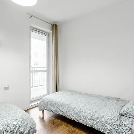 Chill Fieldorfa Варшава