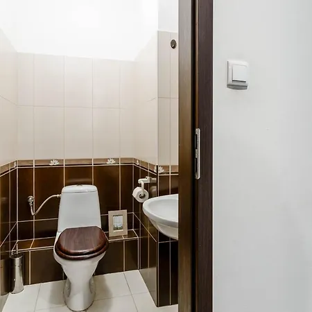 Chill Fieldorfa Apartment